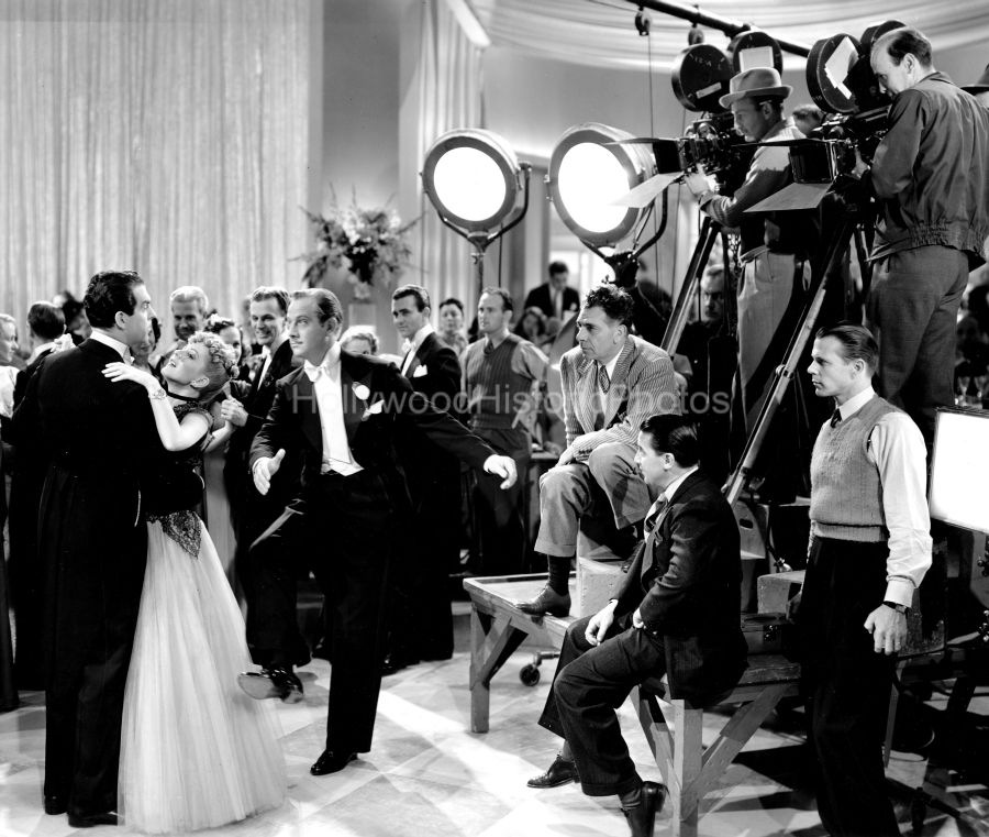 Jean Arthur 1940 Fred MacMurray in Too Many Husbands wm.jpg